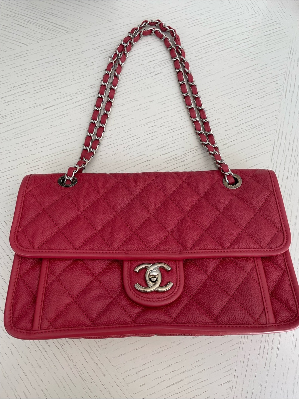 CHANEL Caviar Quilted Medium French Riviera Flap Red